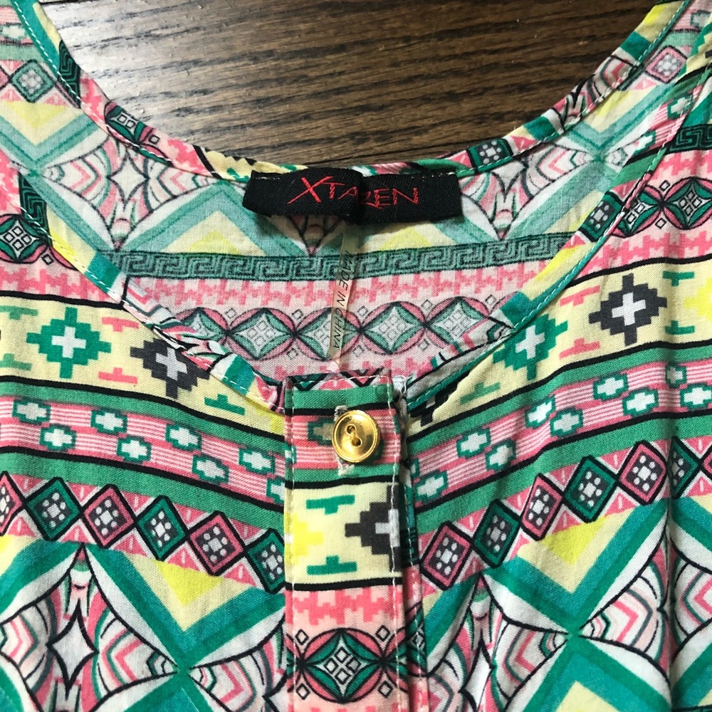Aztec Print Tank☀️ - Picture 3 of 4